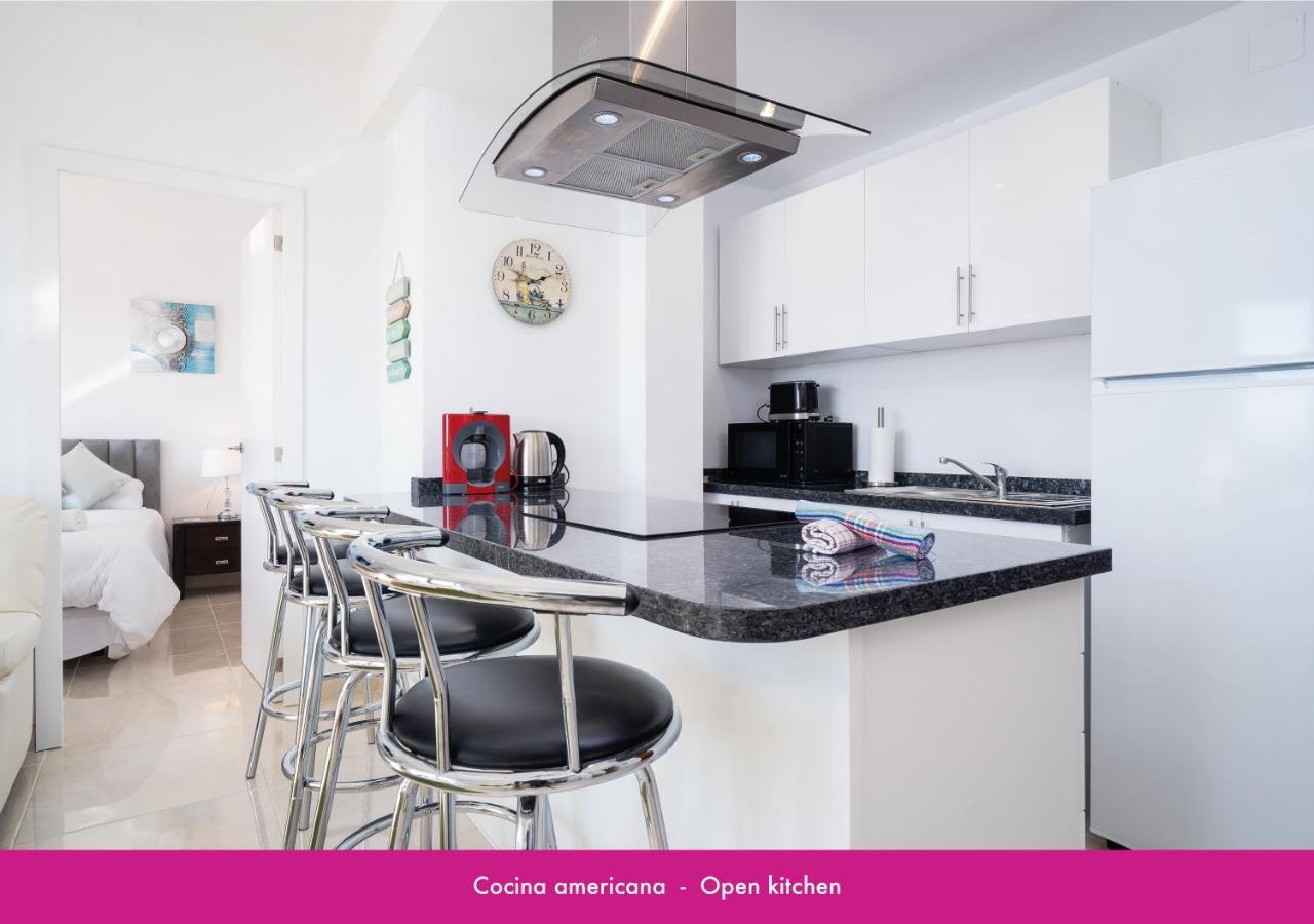 2 Bedrooms Apartment In Moraira Center With Community Pool Eksteriør bilde
